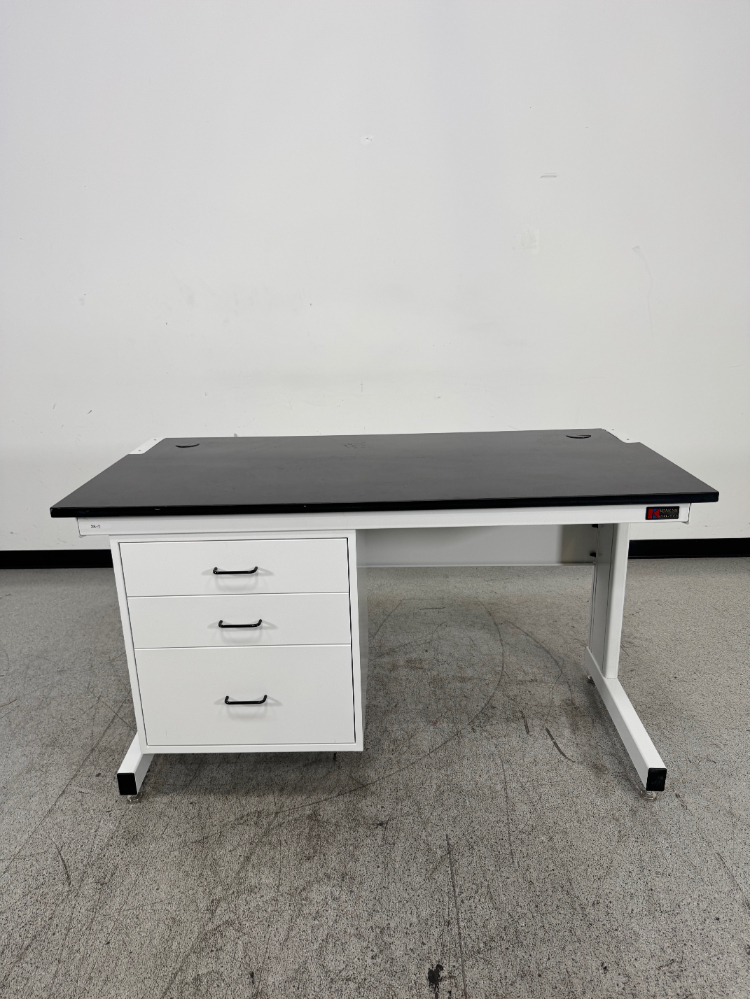 Image of Kewaunee Evolution 5' Lab Bench